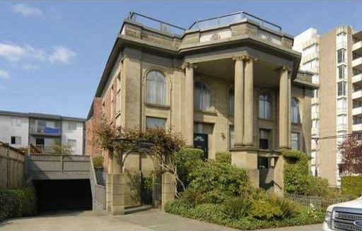 Devon Court