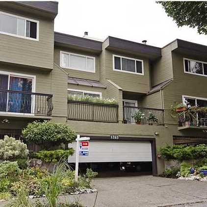 Harwood Court photo 3