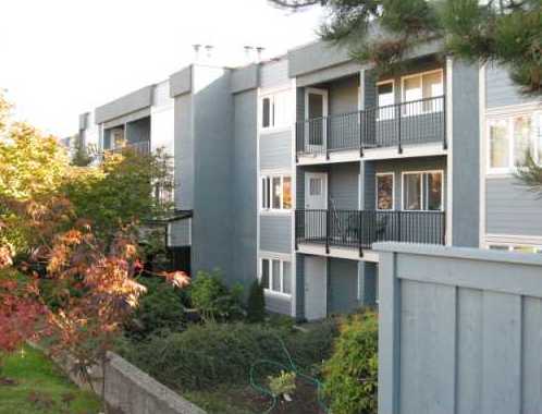 Photo 2 — click to view King Albert Manor photo 2