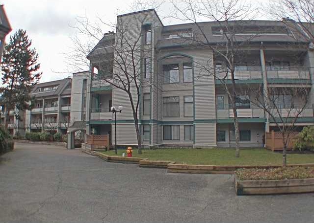 Photo 1 — click to view Glenborough photo 1