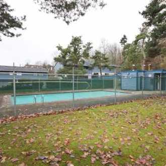 Rochester Park Estate photo 2