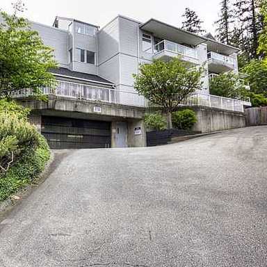 Atlin Court photo 4