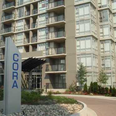 Cora Towers photo 3