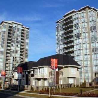 Cora Towers photo 4