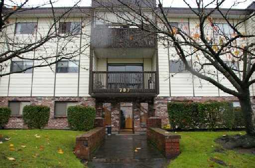 Angus Place photo 2