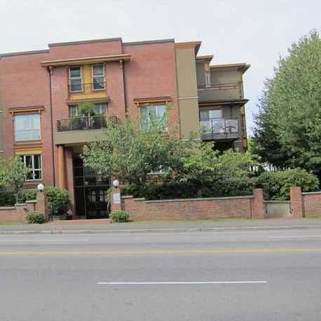 Sterling Court photo 3