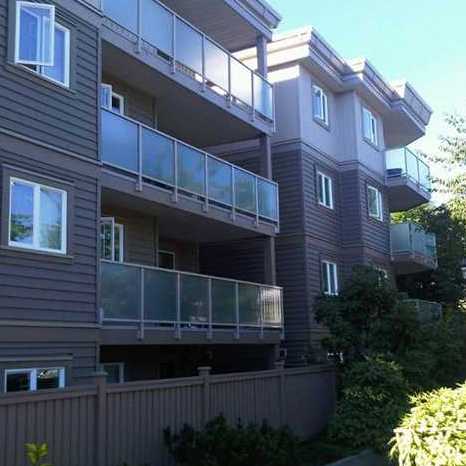 Photo 3 — click to view Southgate Place photo 3