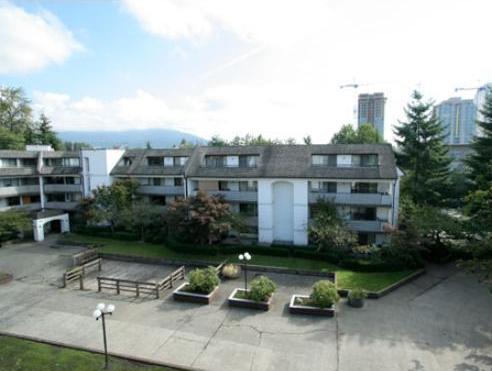 Glenview Manor photo 3