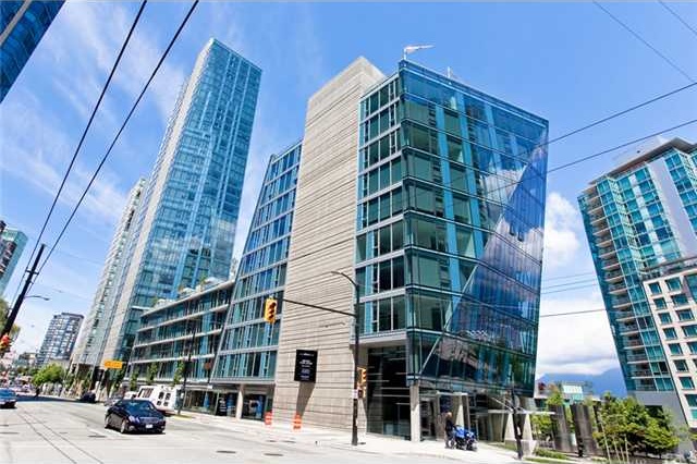 Photo 1 — click to view West Pender Place photo 1