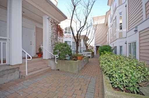 Trafalgar Mews photo 3