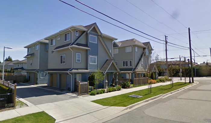 7820 Ash Street photo 2