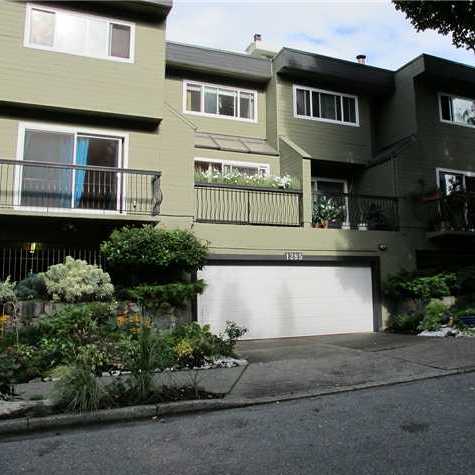 Harwood Court photo 2