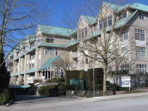 Emerald Manor