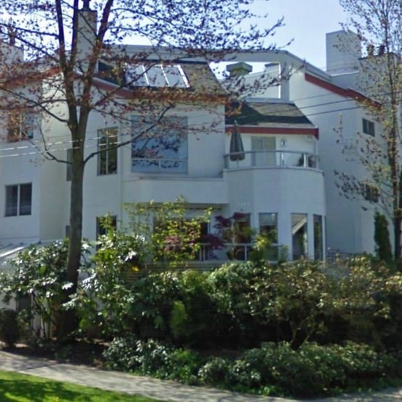 1480 Comox photo 4
