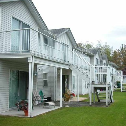 The Colonial photo 4