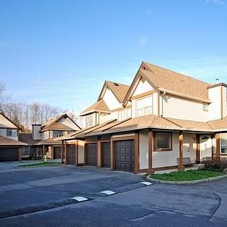 Stonehouse Estates photo 3