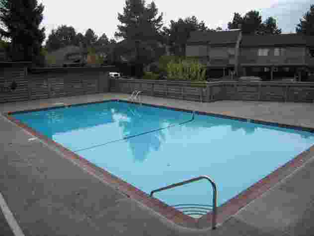 Arbutus Village photo 4