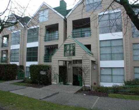 Laurel Place photo 4