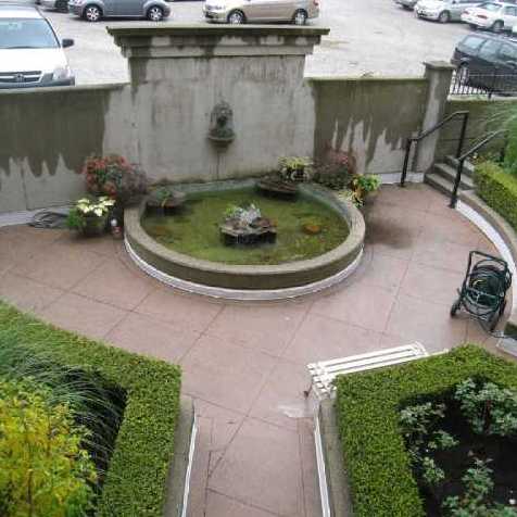 Gryphon Court photo 4