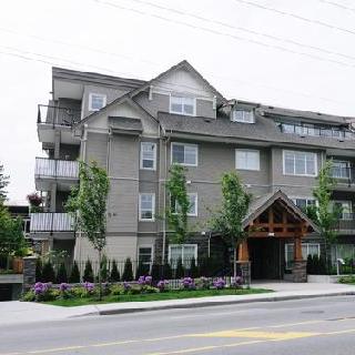 Falcon Manor photo 2