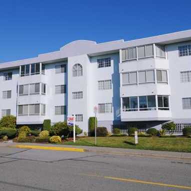 Selkirk Place photo 2