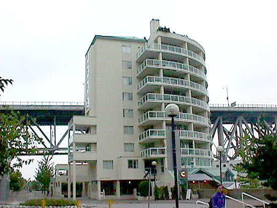 Ocean Tower At 888 Beach