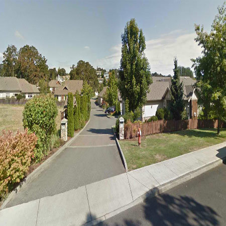 Photo 2 — click to view 1286 Tolmie Ave photo 2