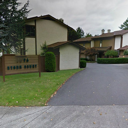 Photo 2 — click to view Stoba Court photo 2
