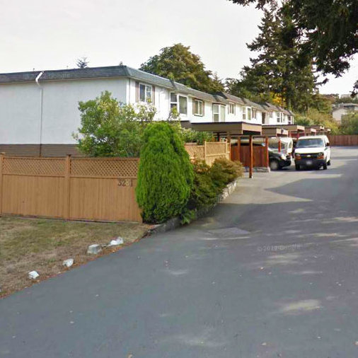 3281 Linwood Ave photo 2