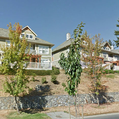 945 Bear Mountain Pkwy photo 2