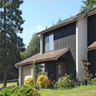 4096 Torquay Dr