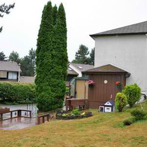 4096 Torquay Dr photo 2