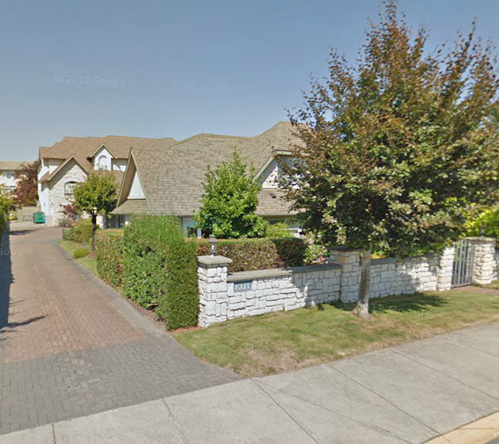 2296 Henry Ave photo 2