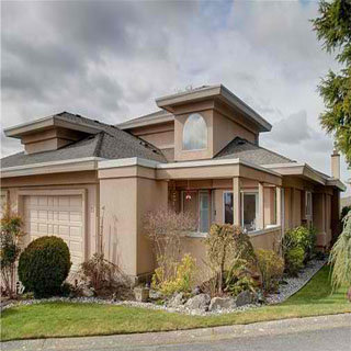 Photo 1 — click to view Christmas Hill photo 1