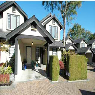 Photo 1 — click to view Penrhyn Close photo 1