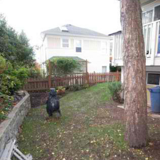 4250 Quadra St photo 3