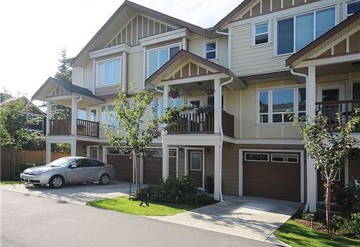 827 Arncote Ave