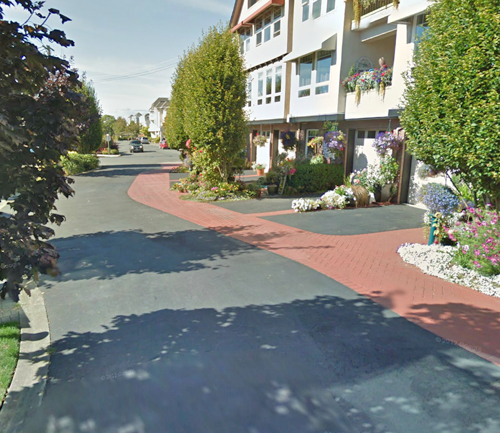 9711 Second St photo 2