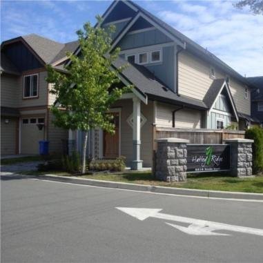 2216 Sooke Rd photo 3