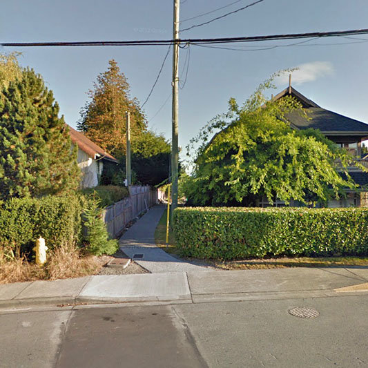 2951 Oak St photo 3