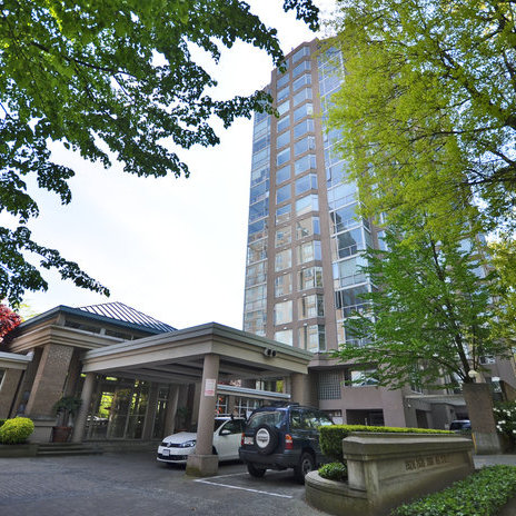 Photo 2 — click to view Cambridge Court photo 2