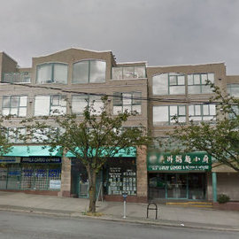 Cartier Place photo 2