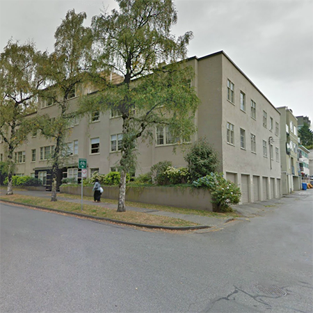Photo 2 — click to view Baycrest Apts photo 2