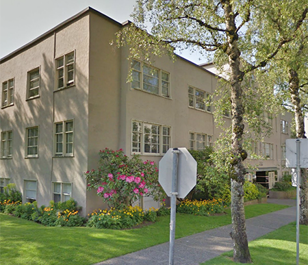 Baycrest Apts