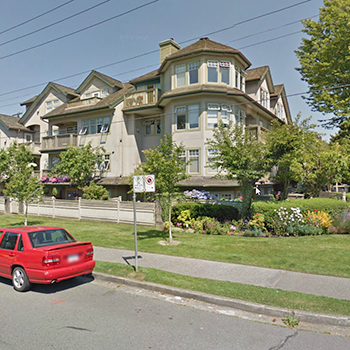 Maple Court photo 3