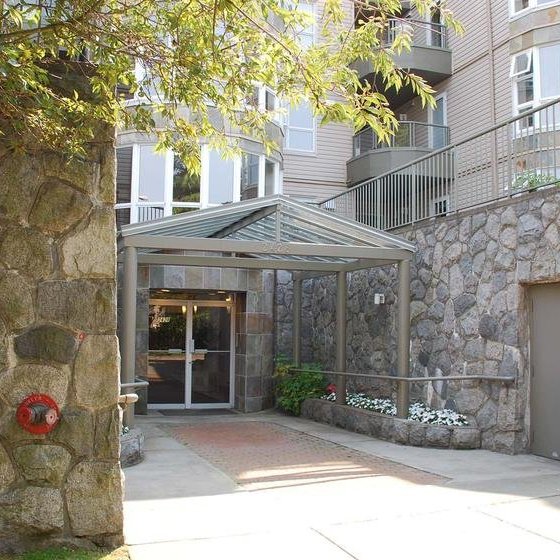 Noble House photo 2