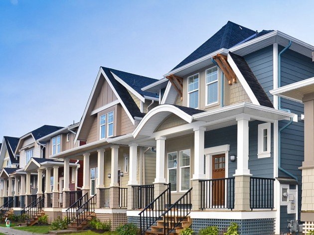 Photo 1 — click to view Clayton Heights photo 1