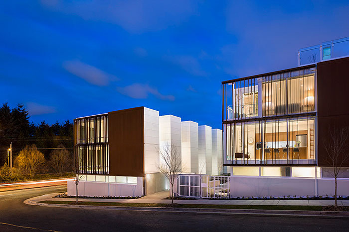 Sixth + Willow