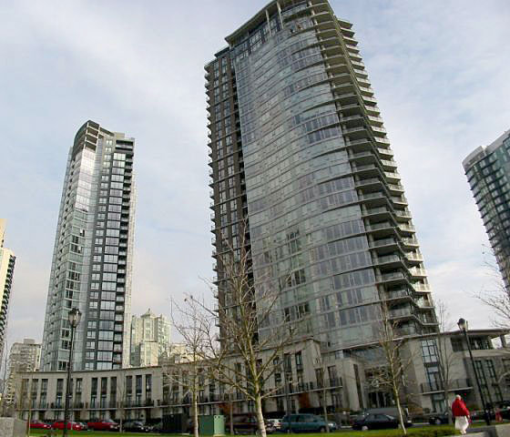 Park West 2 photo 2