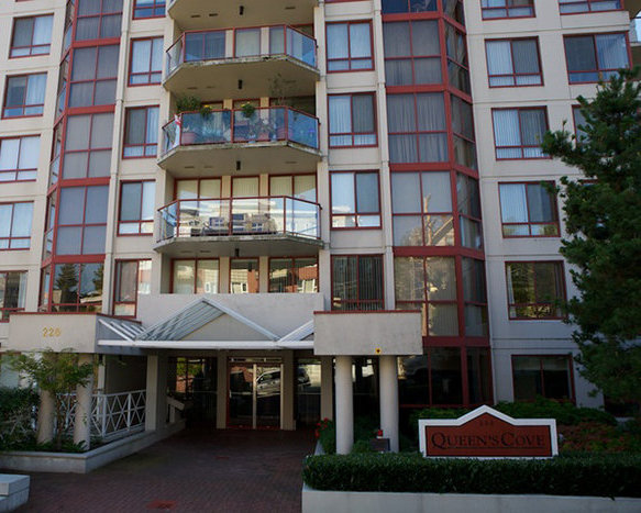 Queen's Cove photo 3